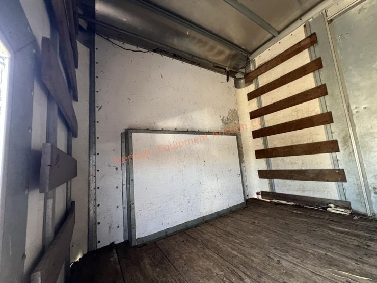 2012-ford-e450-image-19