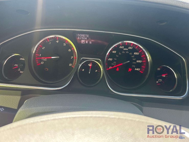 2015-gmc-acadia-image-12