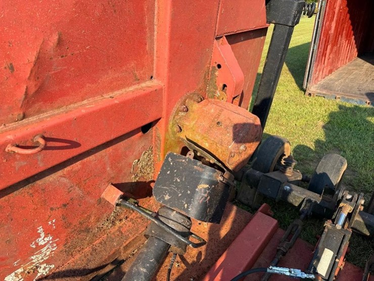 bush-hog-3715-image-16
