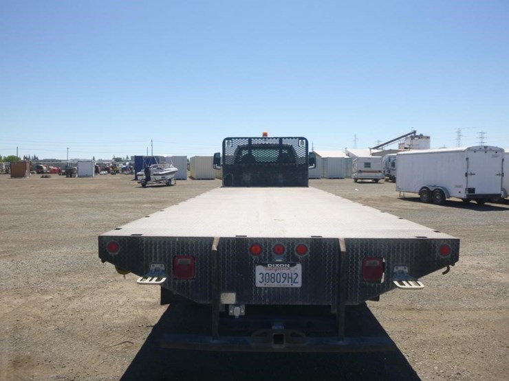 2017-ford-f650-image-6