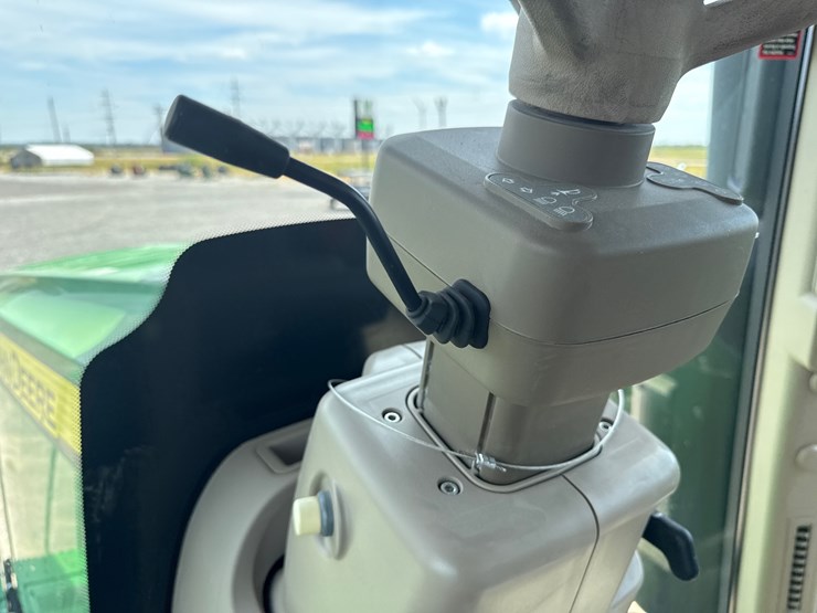 2018-john-deere-r4038-image-50