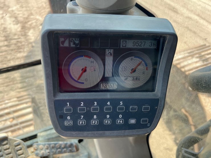2008-deere-270d-lc-image-44