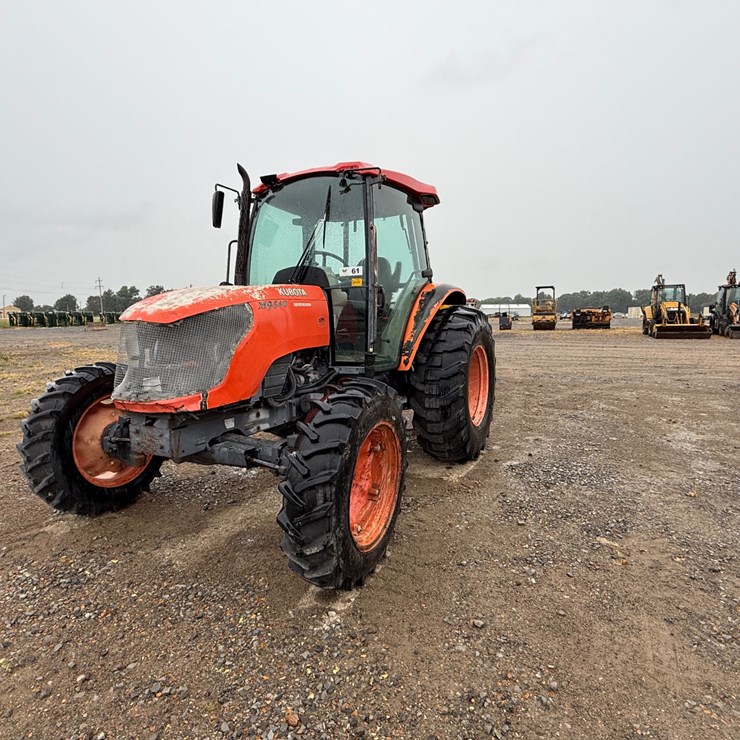 KUBOTA M9540