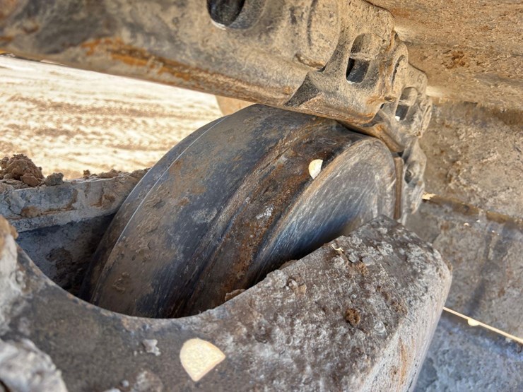 2023-komatsu-pc360-lc-11-image-19