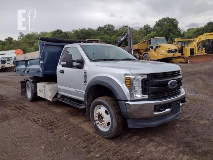 2019-ford-f550-image-27