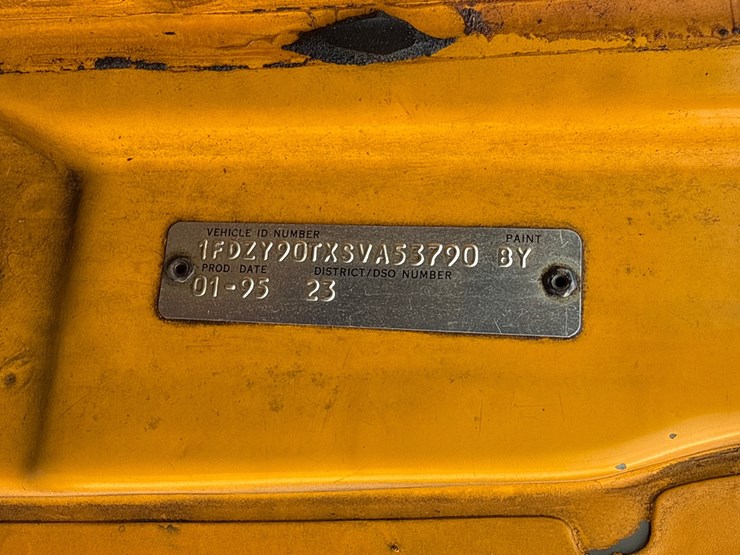 ford-l9000-image-29