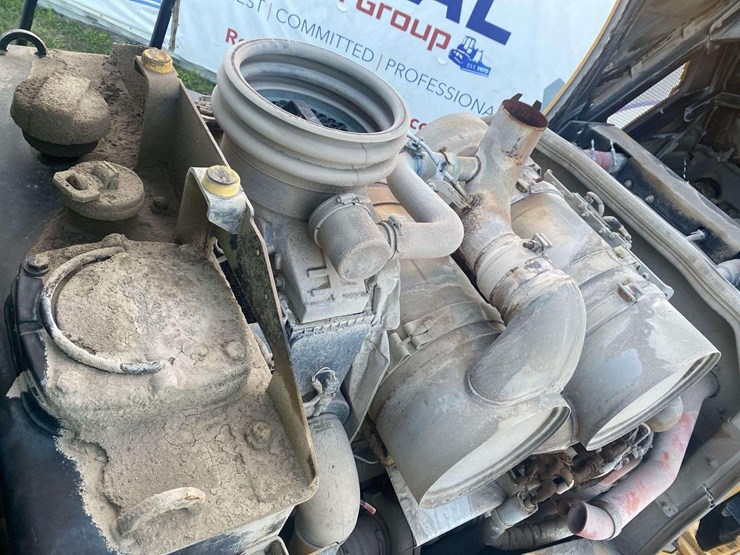 2019-caterpillar-966m-image-33