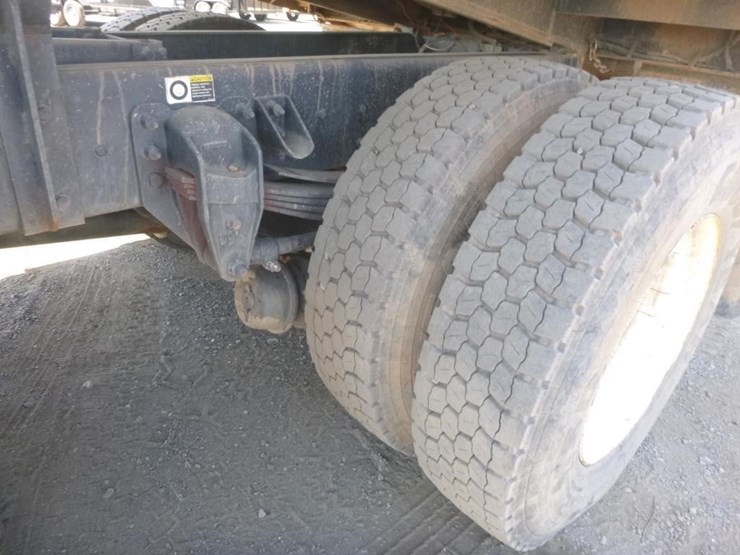 2009-kenworth-t370-image-25