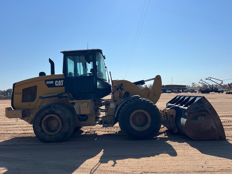2018-caterpillar-926m-image-5