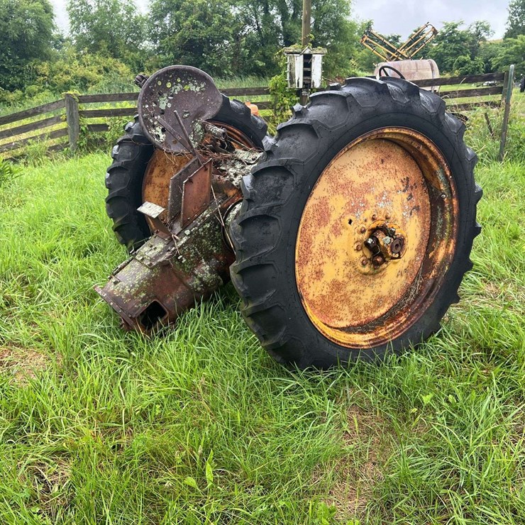 Massey Harris Rear End