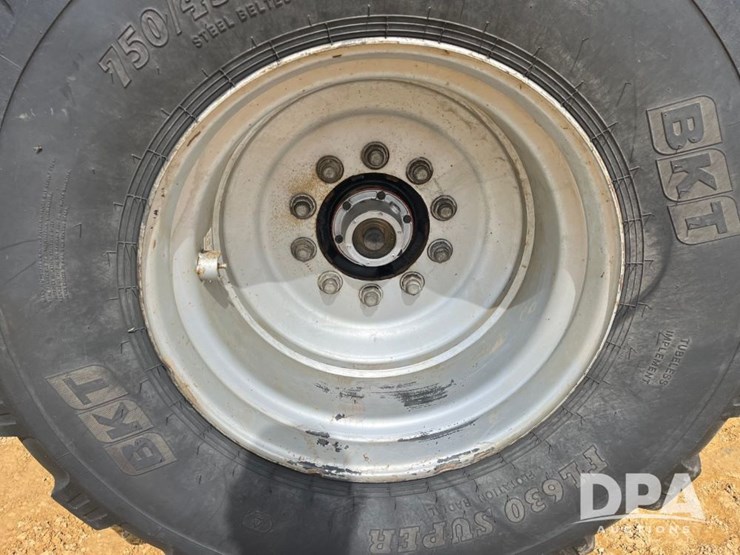 2015-case-ih-titan-4530-image-49