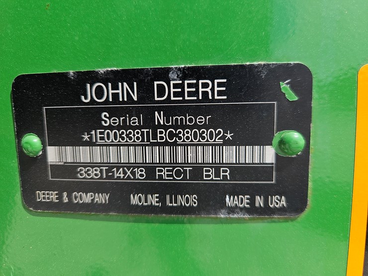 2011-john-deere-338-image-3