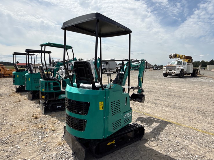 #220-•-#26482-•-unused-cfg-h15r-mini-excavator-h15r20250707w0123-image-3