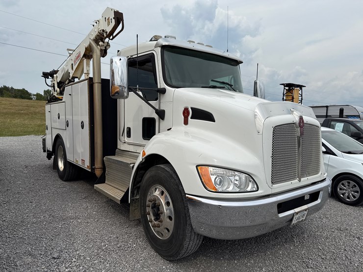 kenworth-t270-image-2