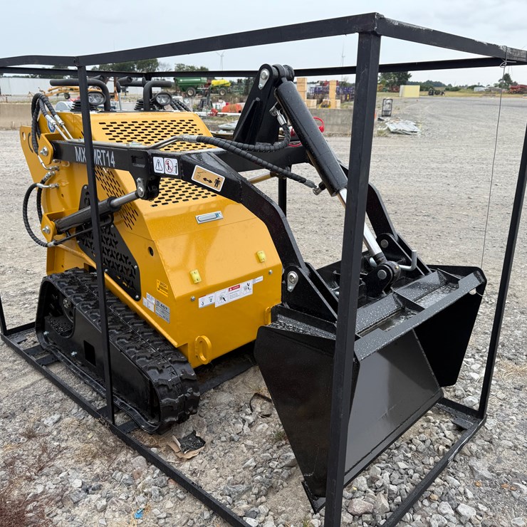 #220 • #25424 • Unused AGT MX-MRT14 Compact Track Loader