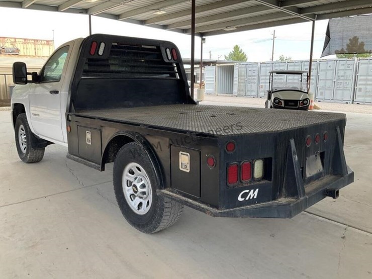 2016-chevrolet-silverado-2500hd-image-5