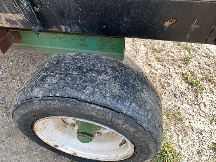 john-deere-header-cart-image-16