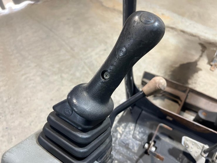 2018-bobcat-e20-image-32