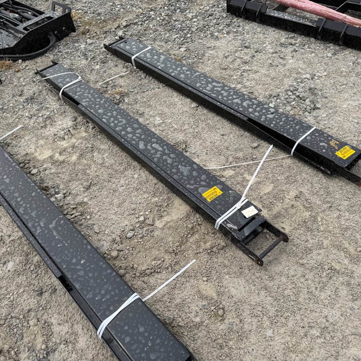 #2000 • #26368 • Unused GIYI 7' Forklift Extension Forks