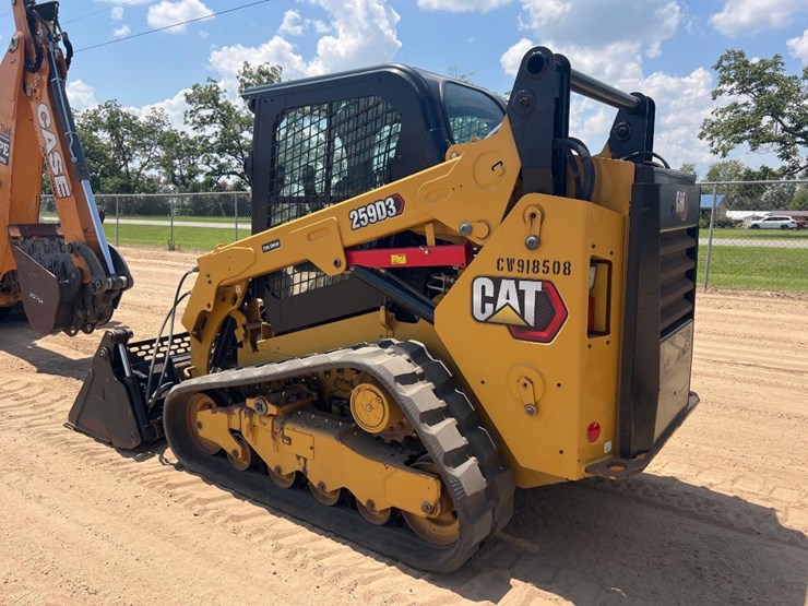 2022-caterpillar-259d3-image-2