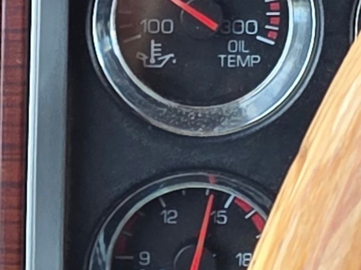 2008-kenworth-t660-image-35