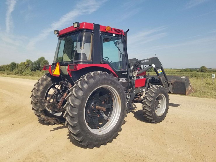 1989-case-ih-885-image-8