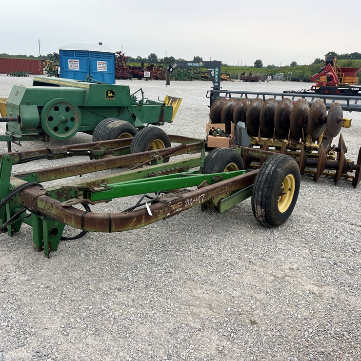 JOHN DEERE 310