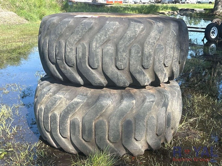 lot-of-2-caterpillar-loader-tires-image-1