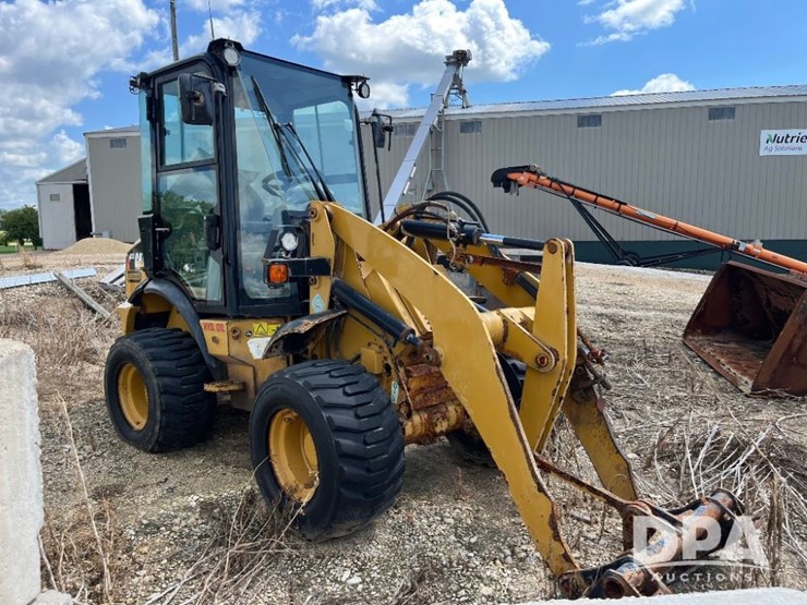 2015-caterpillar-903c-image-5
