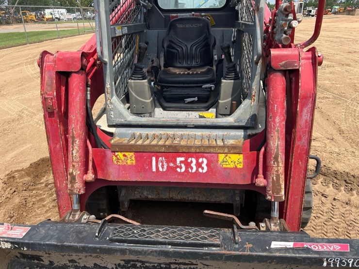 2019-takeuchi-tl6r-image-18