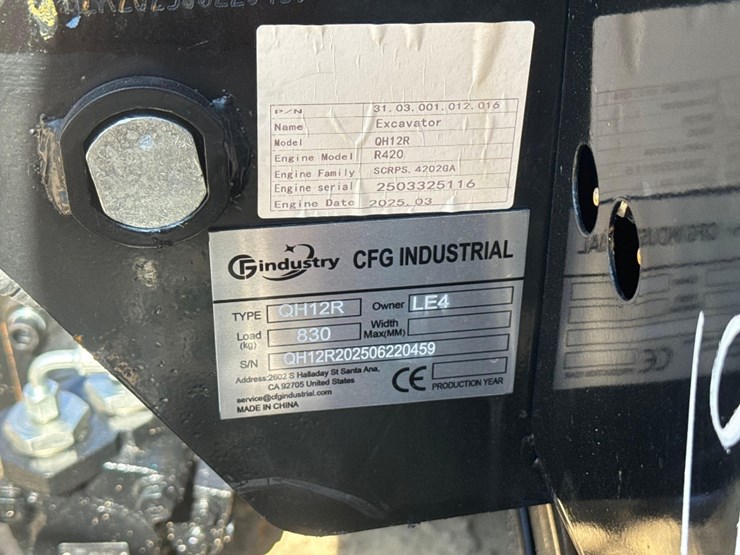 unused-cfg-qh12r-excavator-image-9