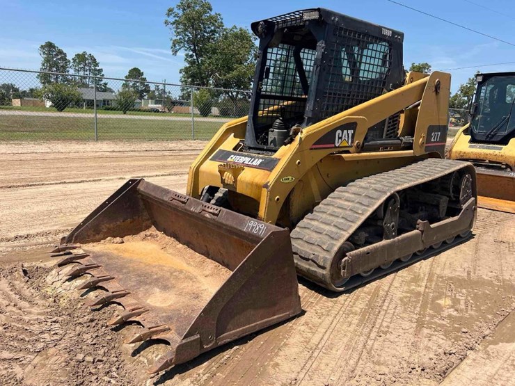 2003-caterpillar-277-image-8