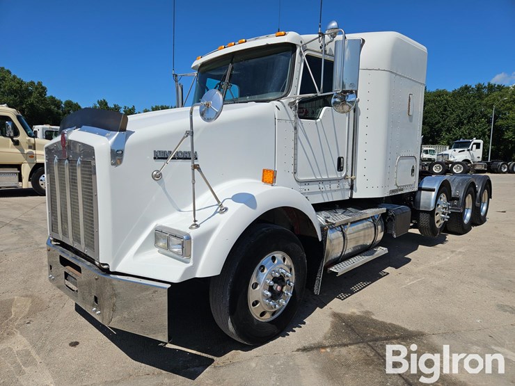 2006-kenworth-t800-image-1