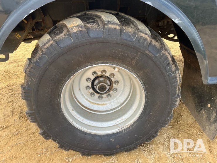2015-case-ih-titan-4530-image-24