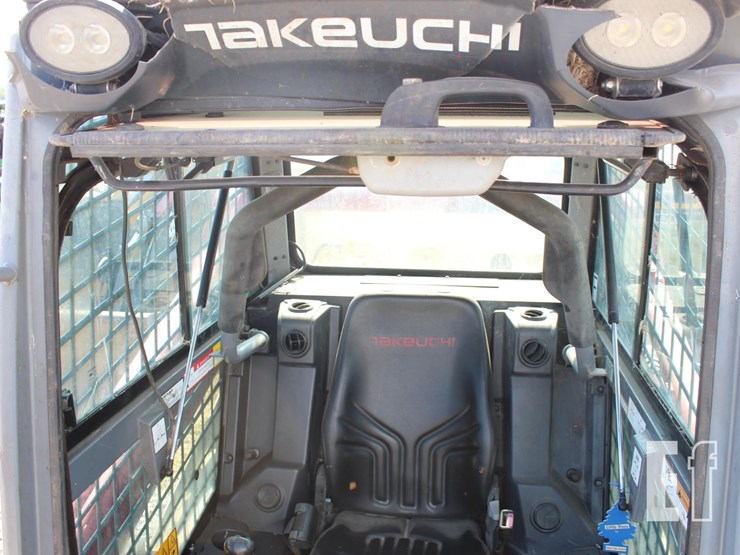 takeuchi-tl10v2-image-12