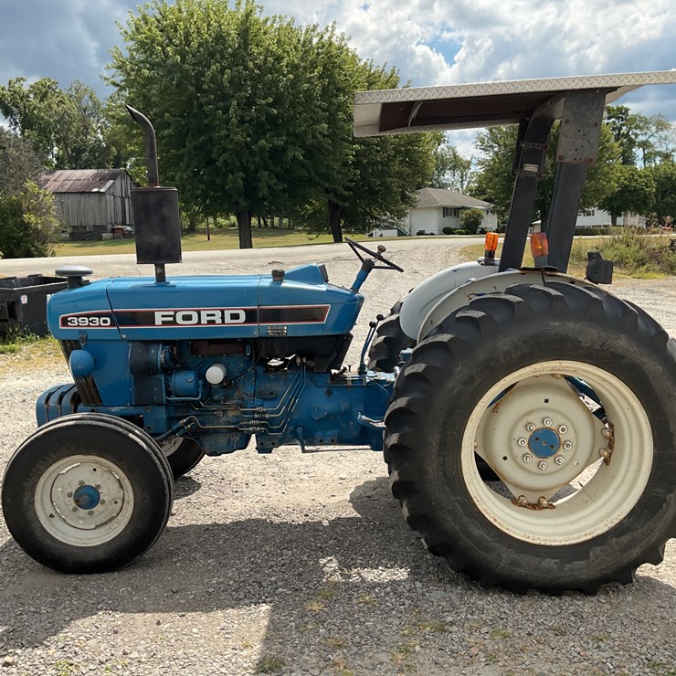 FORD 3930