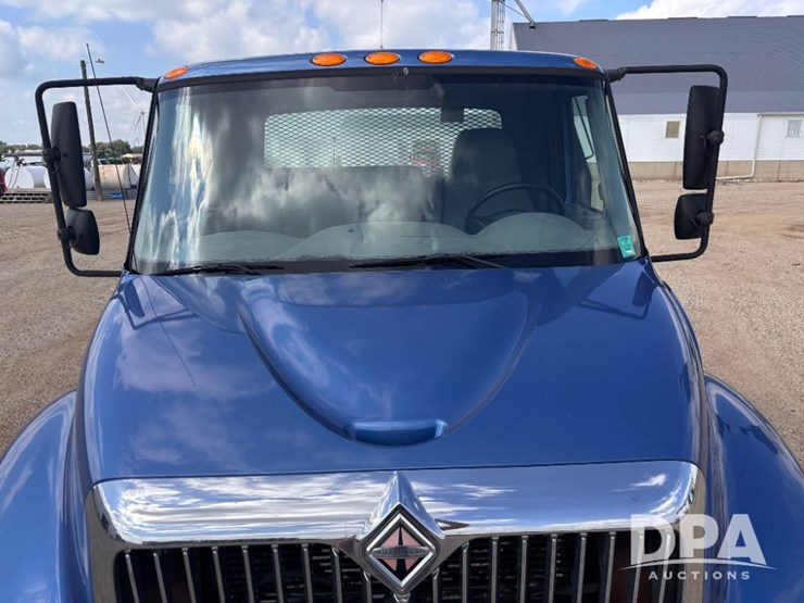 2006-international-durastar-4300-image-16