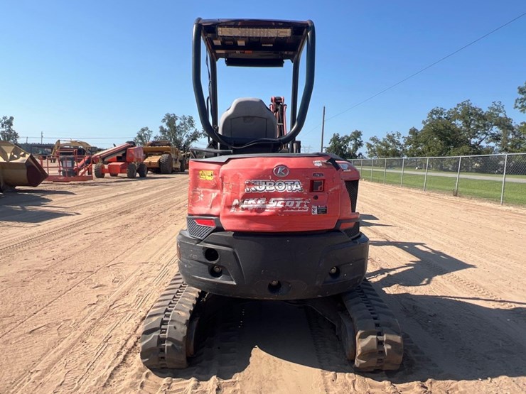 2019-kubota-u35-4-image-3