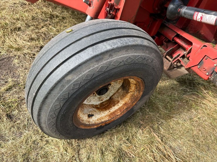 new-holland-499-image-22