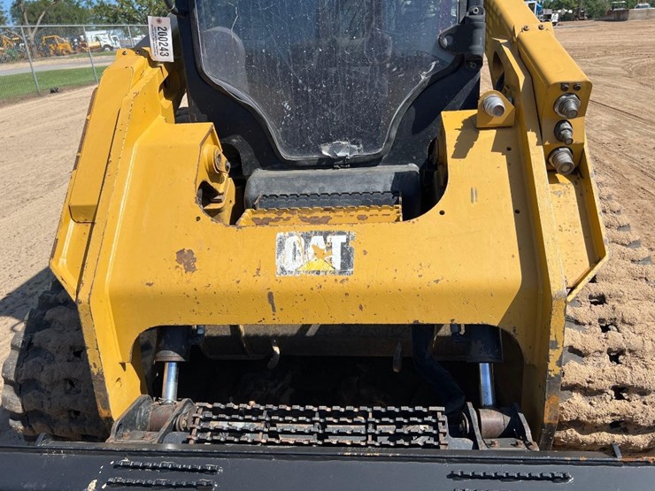 2018-caterpillar-299d2-image-19