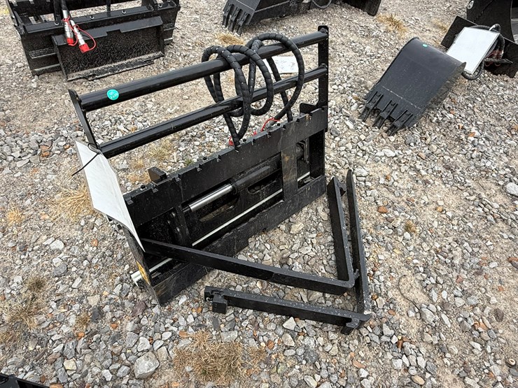 #230-•-#26375-•-unused-giyi-30"-mini-skid-steer-side-shift-fork-xcyhc2507284-image-7