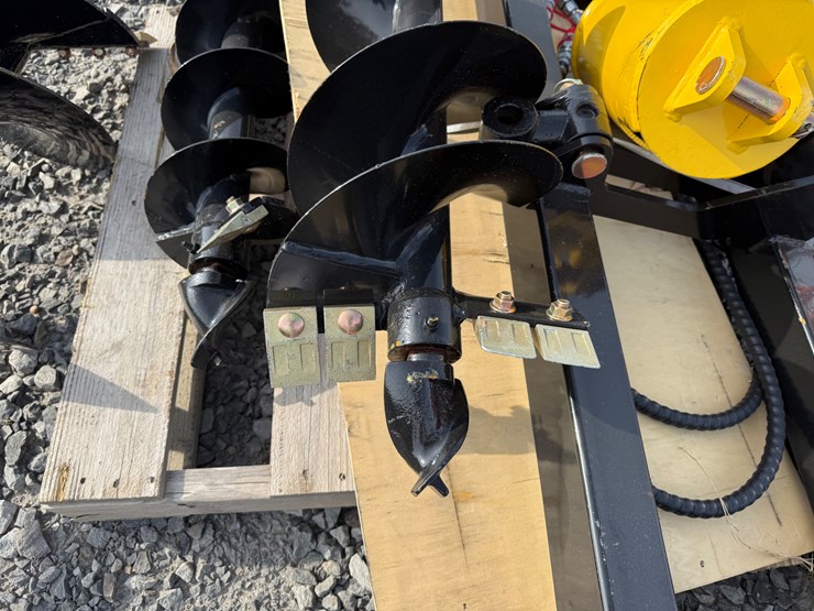 #2000-•-#26275-•-unused-giyi-skid-steer-auger-image-12