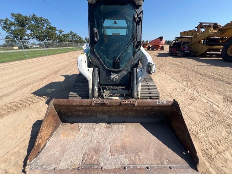 2021-bobcat-t64-image-7