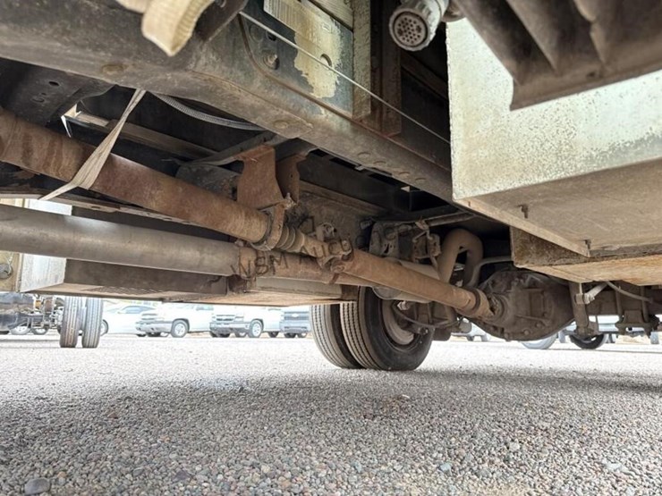 2010-ford-f550-image-20