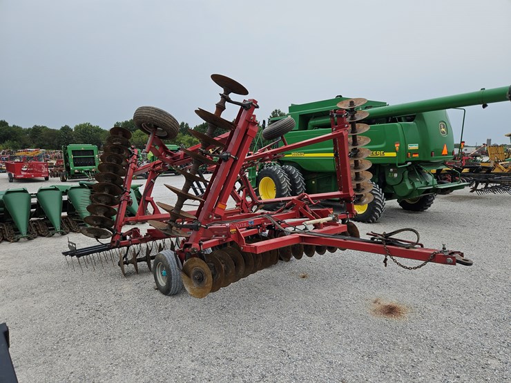 2000-case-ih-3900-image-1