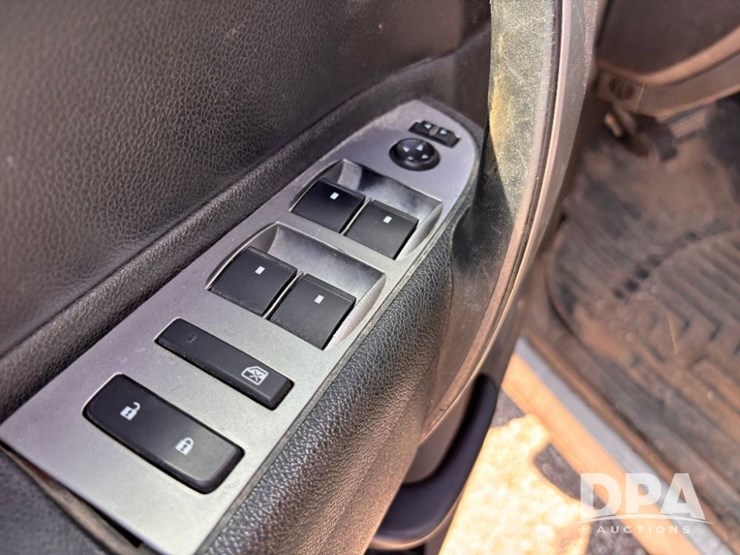 2014-chevrolet-2500hd-image-69