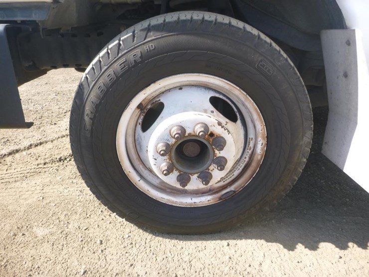 2017-ford-e450-image-15