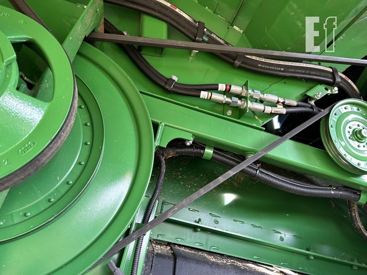 2021-john-deere-s790-image-64