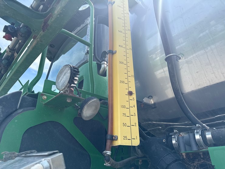 2018-john-deere-r4038-image-29