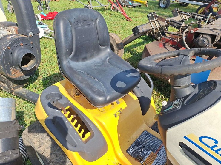 cub-cadet-lt1045-image-7